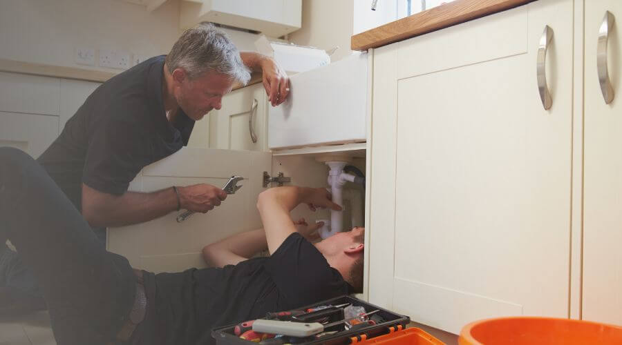 Professional burst pipe repair services in Carlsbad, NM